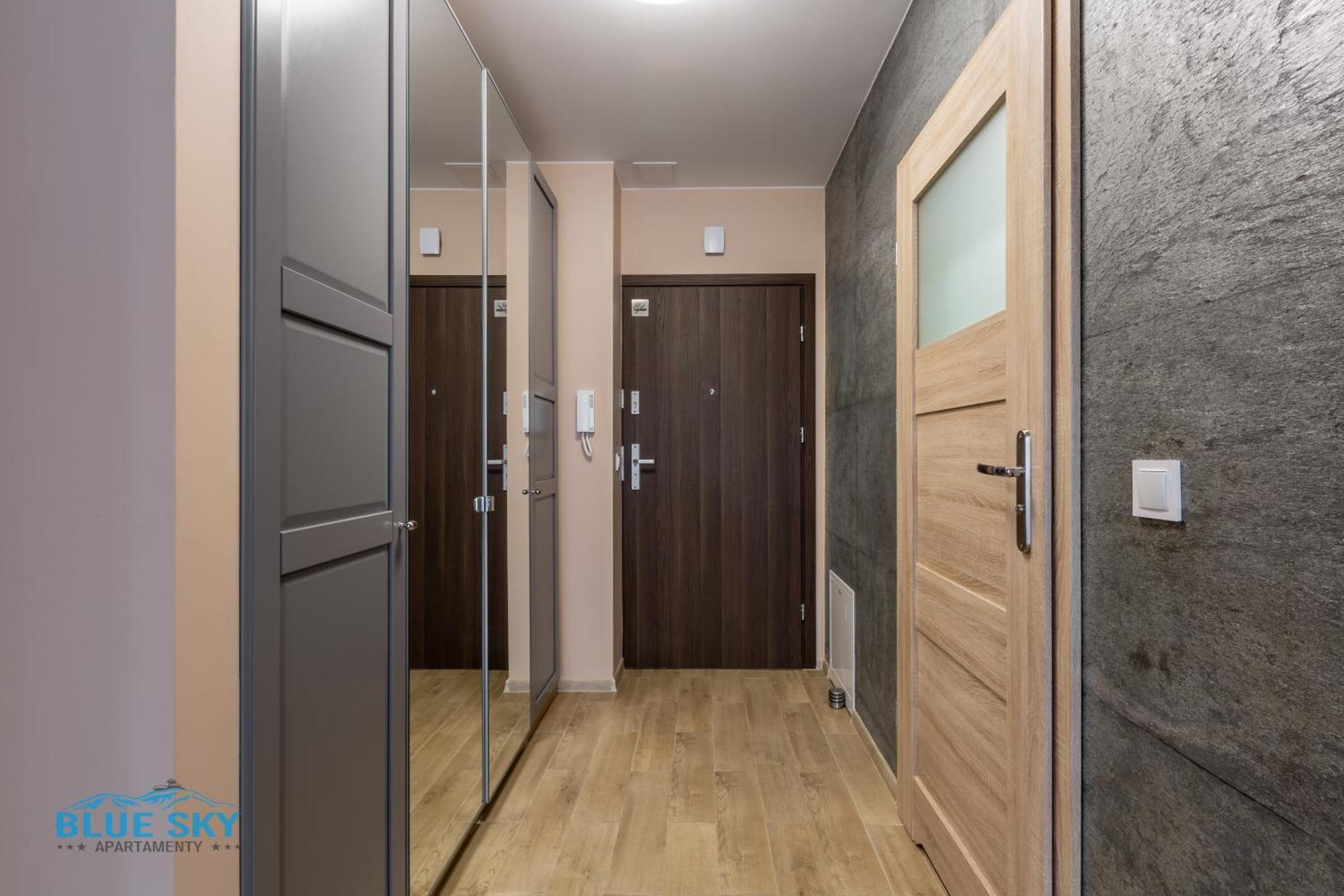 Apartamenty Bluesky - Karkonoska 13, Z Widokiem Na Gory, Blisko Szlakow I Wyciagow, W Zielonej Okolicy Karpacz Værelse billede